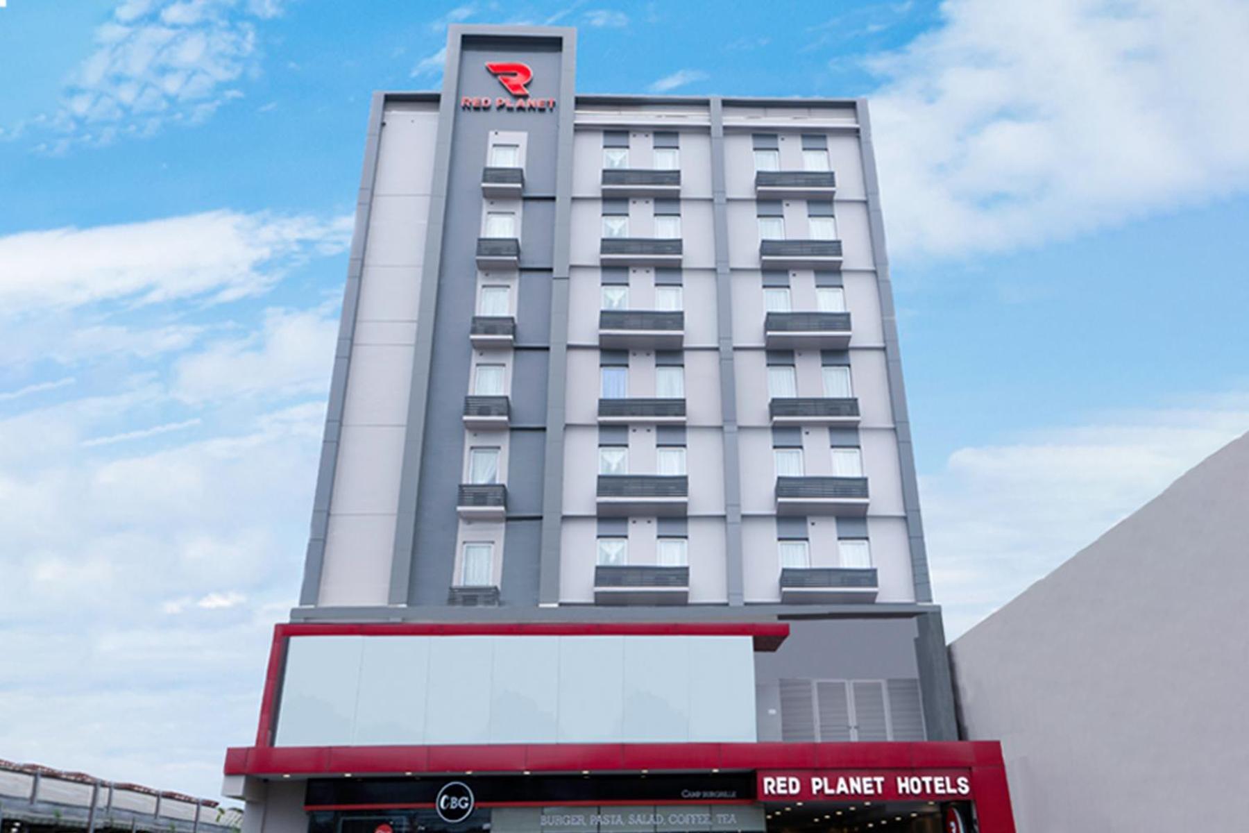 Hotel Red Planet