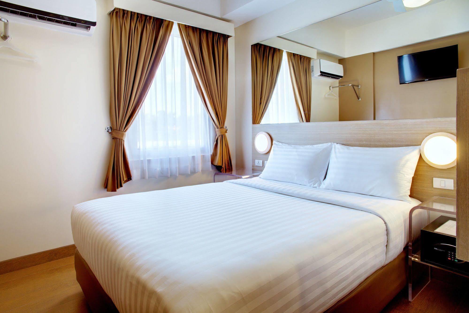 Red Planet Hotel Davao