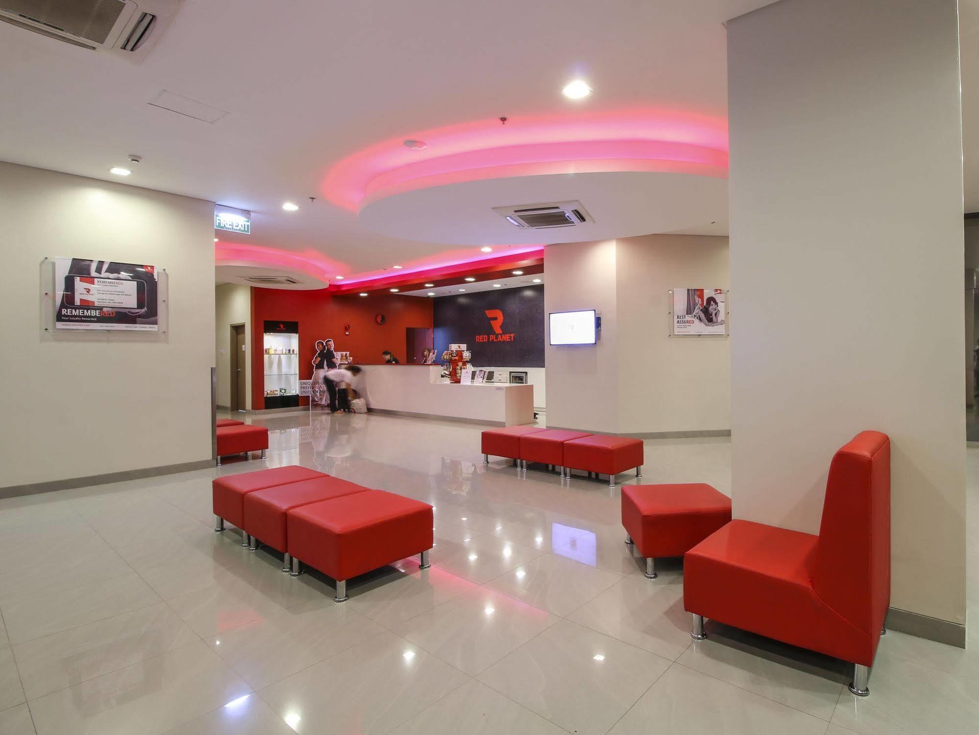Hotel Red Planet Davao