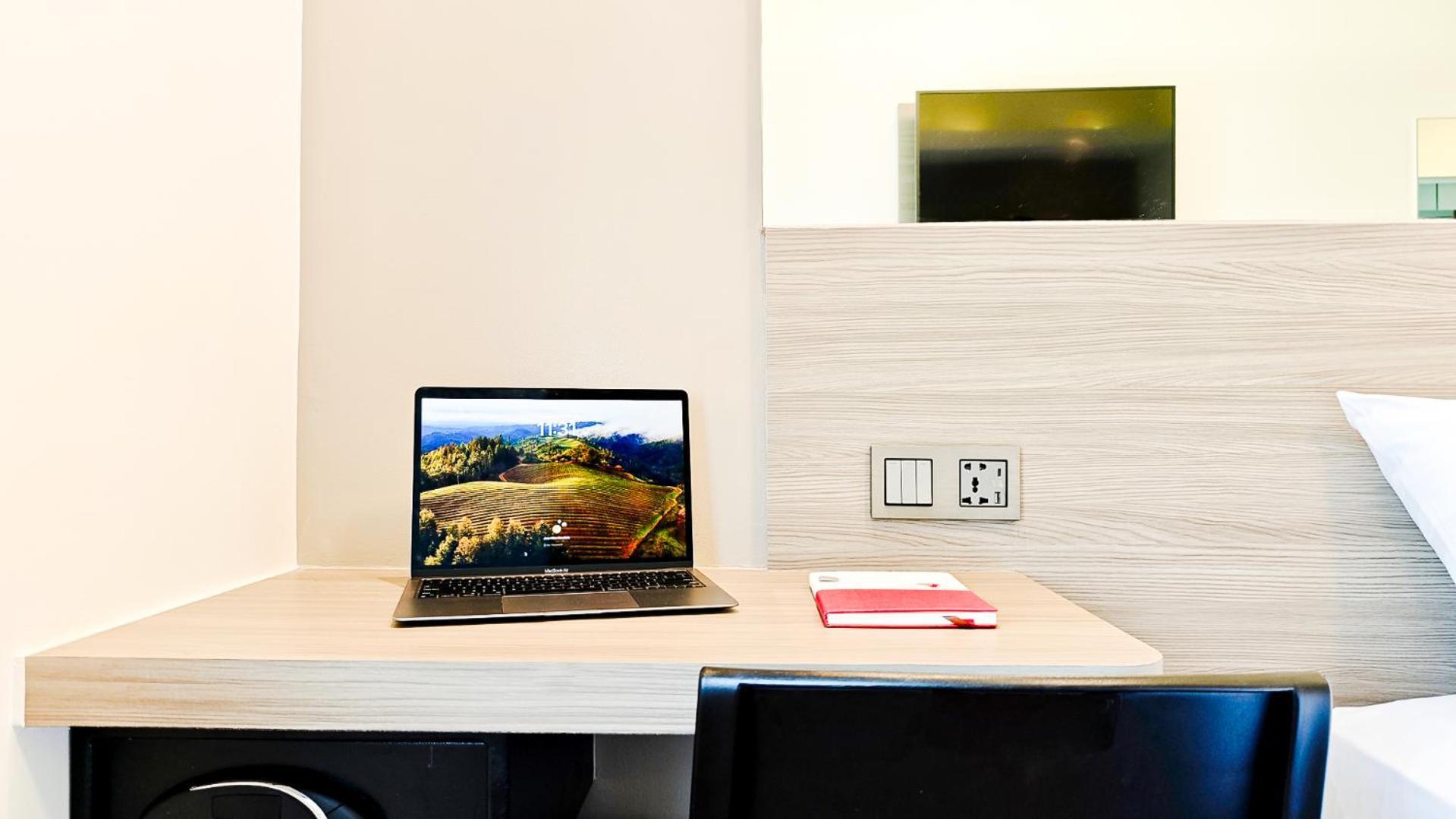 Red Planet 3* Davao