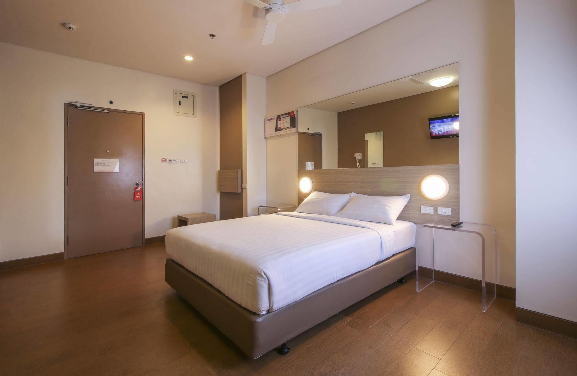 Hotel Red Planet Davao